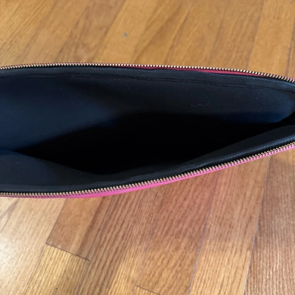 Kate Spade Pink Tablet Sleeve with Gold Zipper